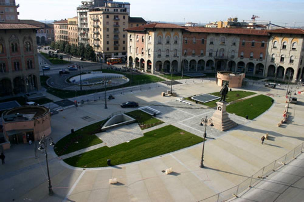 Academy House Pisa Centrale Exteriör bild